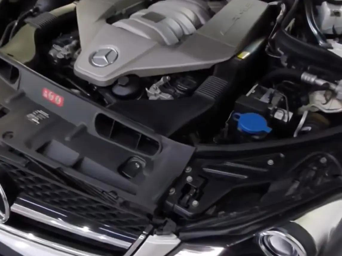 Mercedes-Benz C 63 AMG, 2011 год